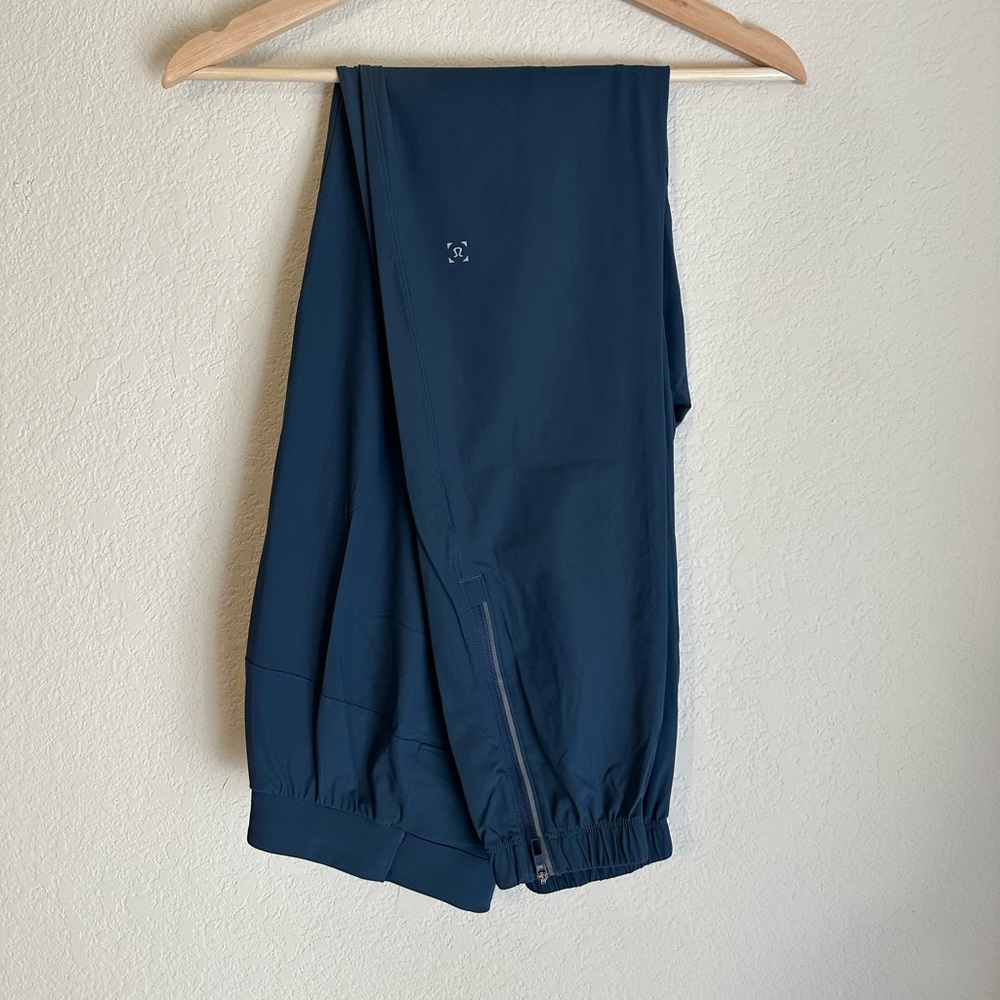 Lululemon Surge Joggers Tall